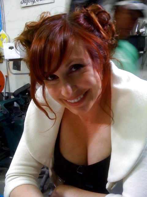 Kari byron
 #13925250