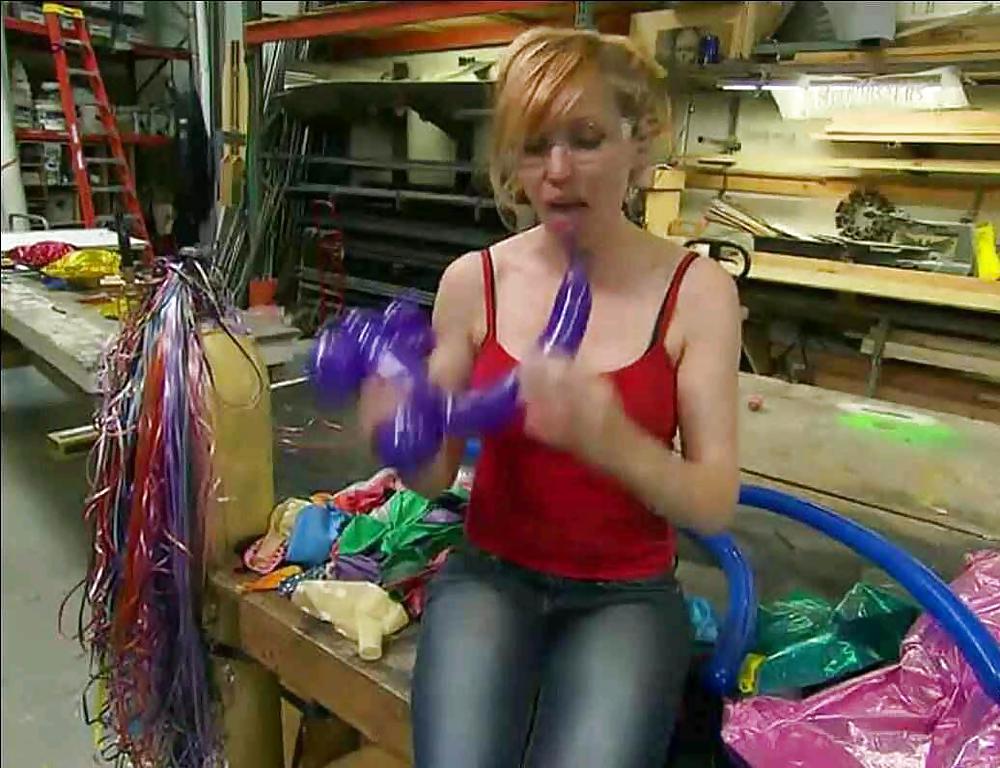 Kari Byron #13925401