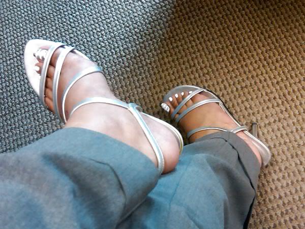 MY FRIENDS FEET 2 #9519419