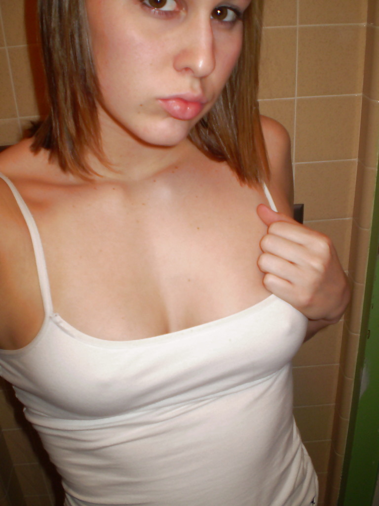 Anna Hump #3649355