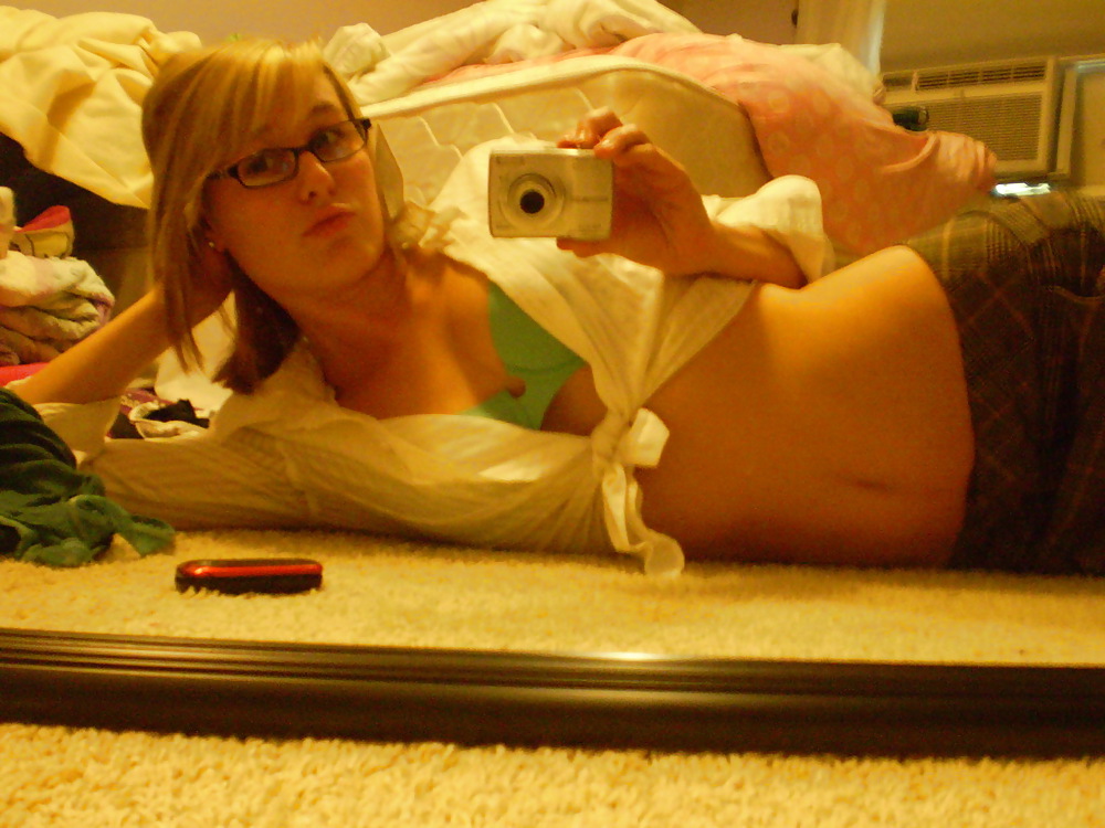 Anna Hump #3649365