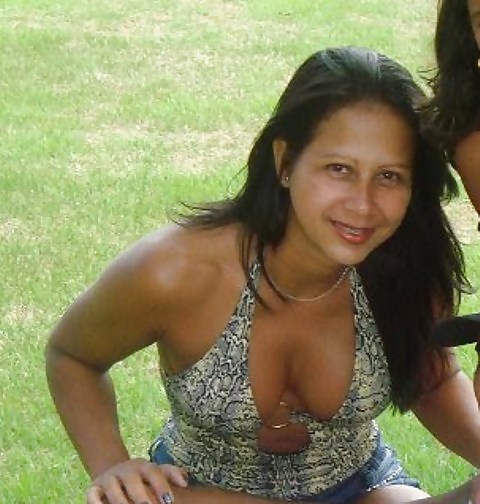 DHINHA PUTINHA #11892010