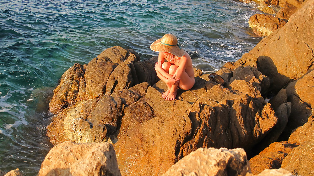Holidays on a nudist island... #7179331