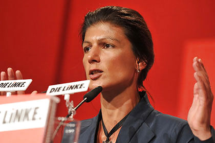 Sarah wagenknecht (politico tedesco)
 #15824834