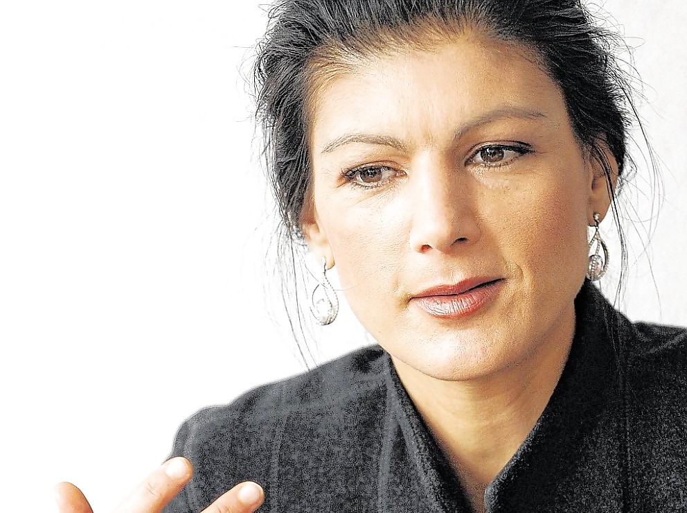 Sarah wagenknecht (politico tedesco)
 #15824956