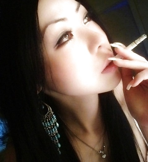 Rauchende asiatische schoenheiten - smoking fetish asian 2 #10314057