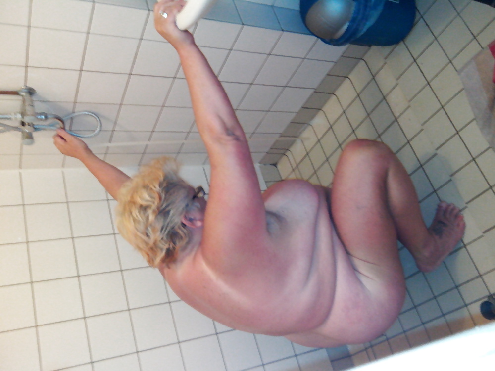 Hotlips anoche
 #18796767