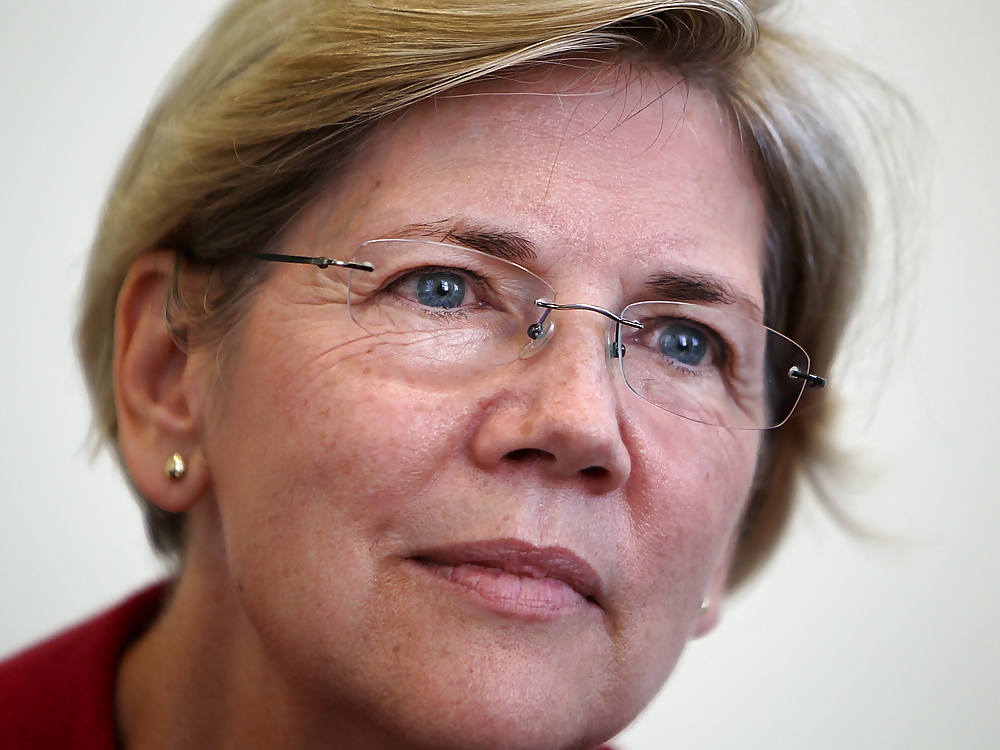 Elizabeth Warren - Pouvoir Ultime Gilf #13648804