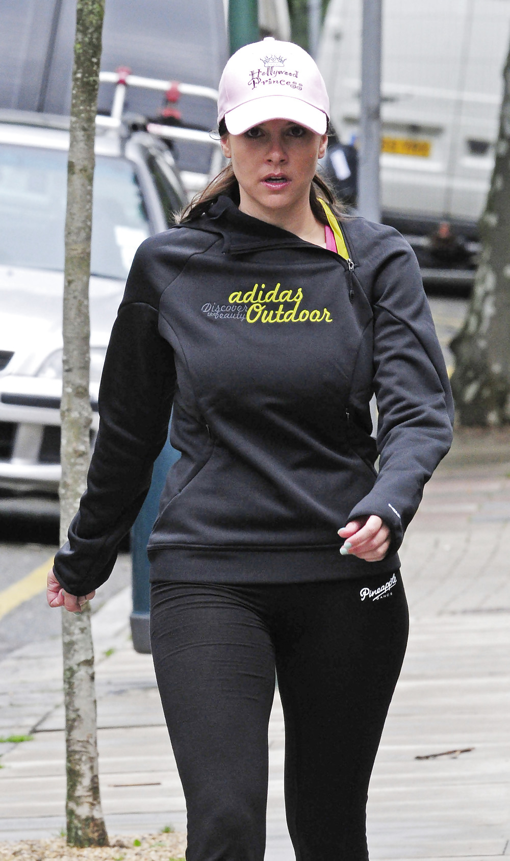 Imogen Thomas public workout in London #4232399