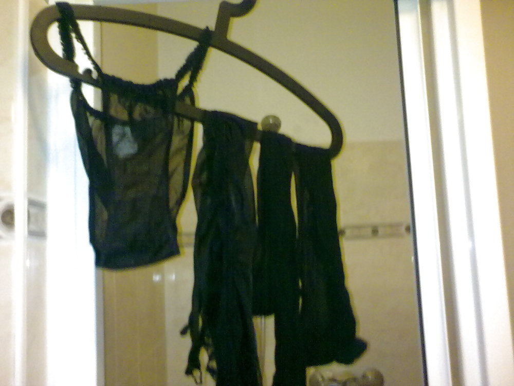 Aunt Silvia (55y) I found her lingerie in her bathroom #3108565