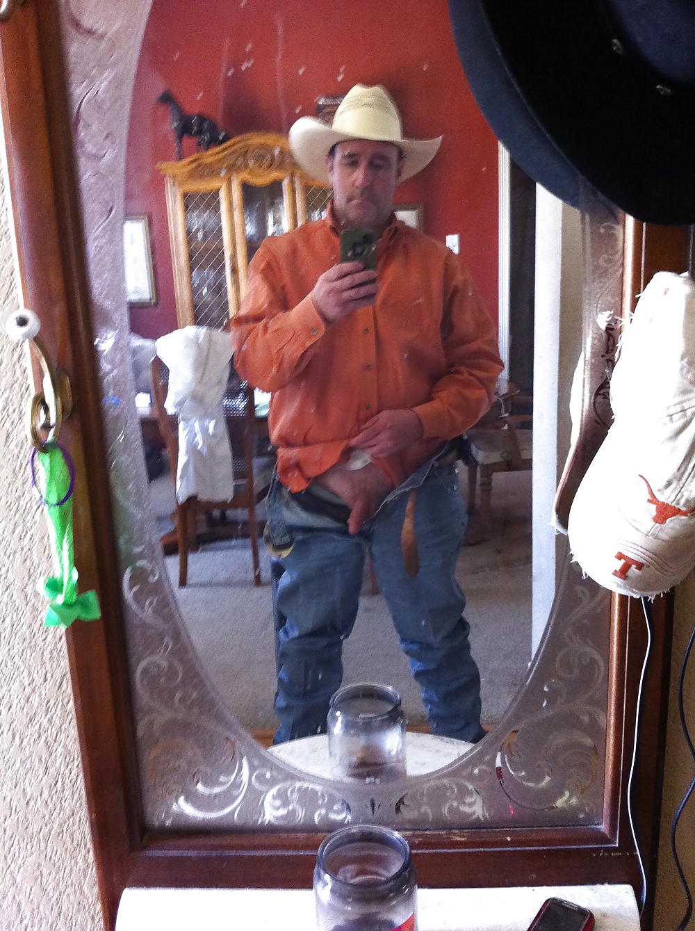 Texas cowboy rides all all over again #9518814