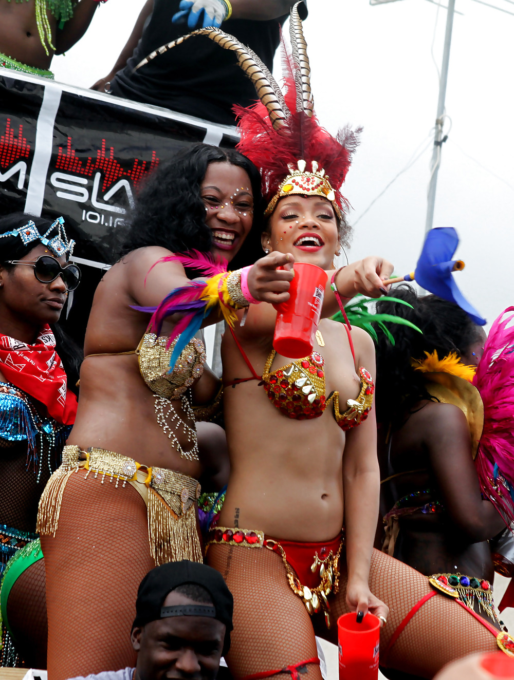 Rihanna Lots of Ass Kadoomant Day Parade In Barbados #7660061