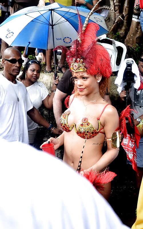 Rihanna Lots of Ass Kadoomant Day Parade In Barbados #7660780