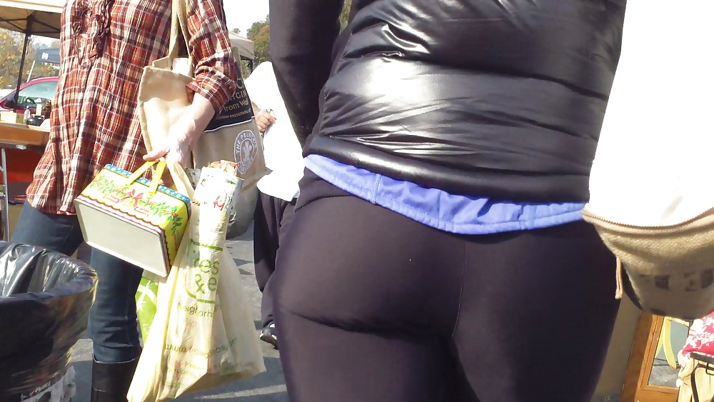 Spandex ass & butt cheeks in tight pants #6697131