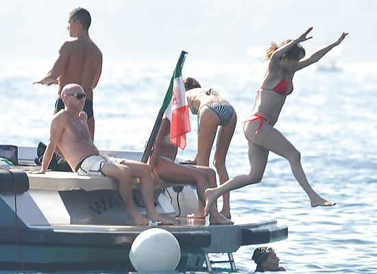 Jennifer Lopez Candids Bikini En Italie #1975284