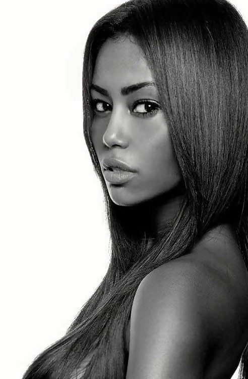 M o d e l
 #13235825