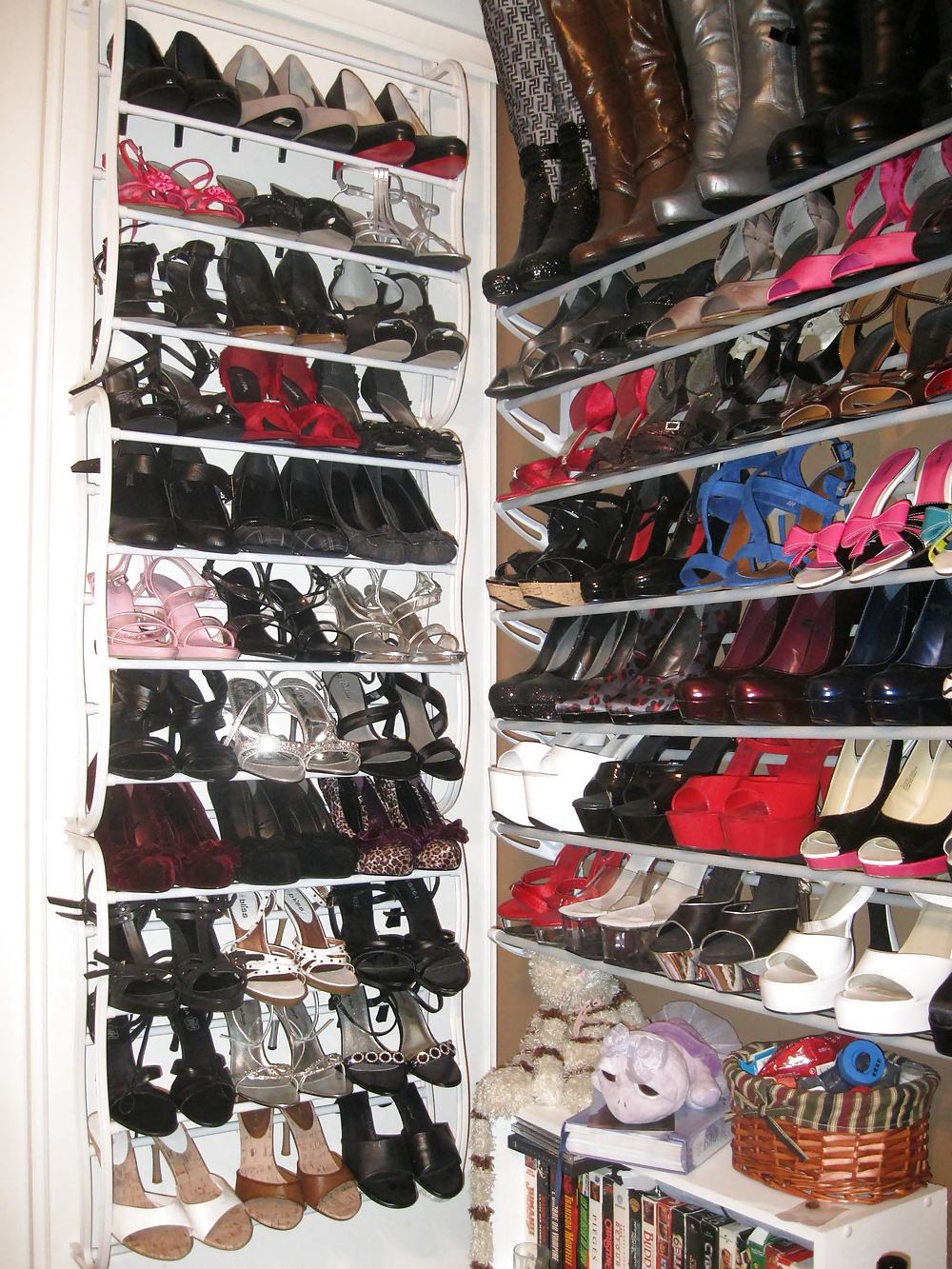 二人のブーツと靴のコレクション
 #12026627
