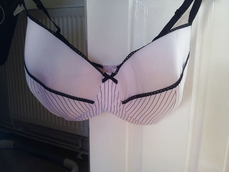 使用済みDカップ
 #14246837