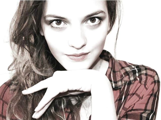 Faces can make you  dream.by honeybee #19994694