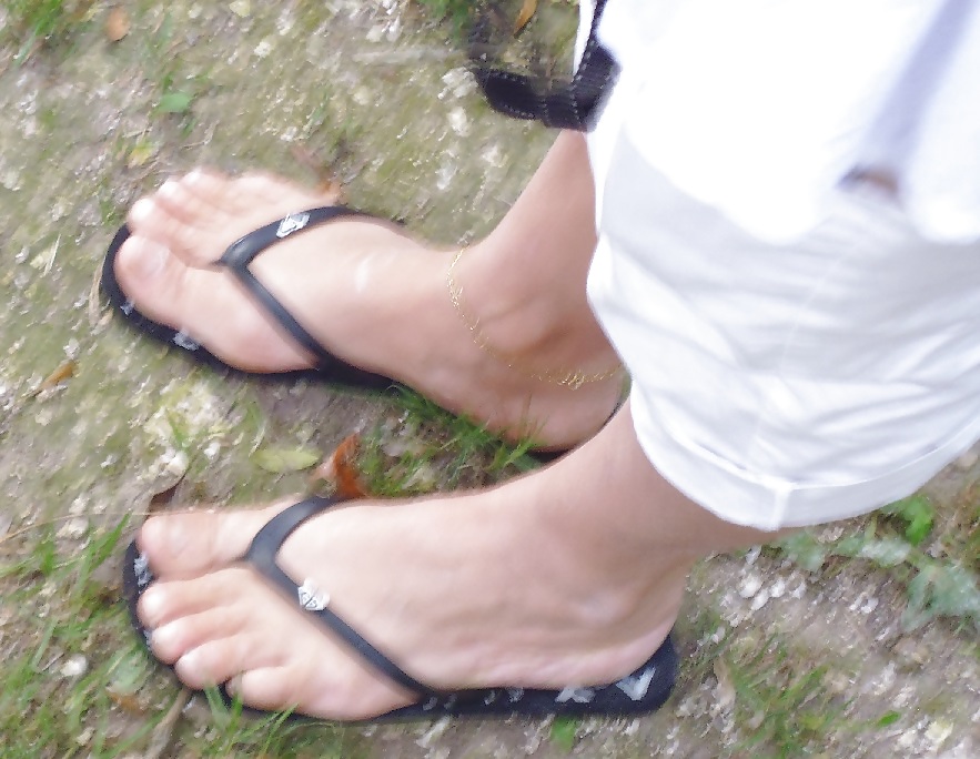 Today's stolen pics of wife feet #20708084
