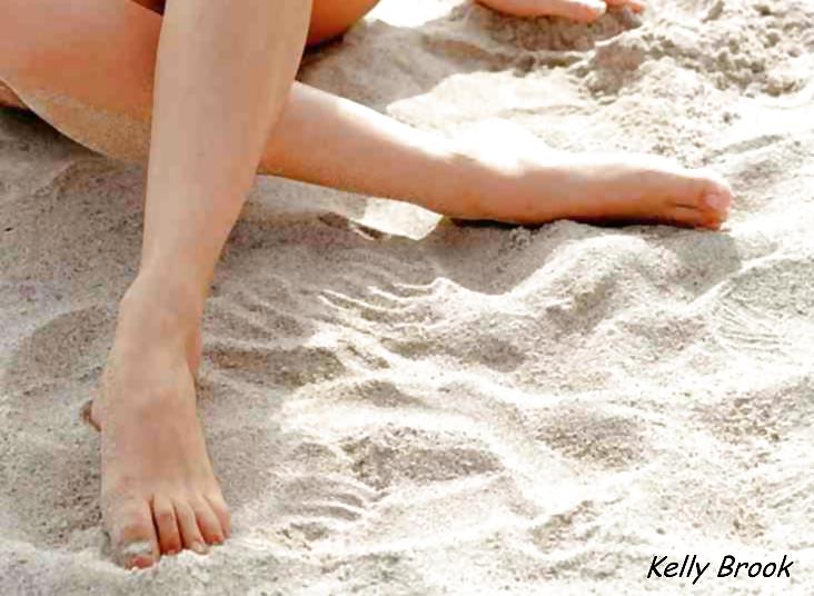 Celebrity Feet #3693306