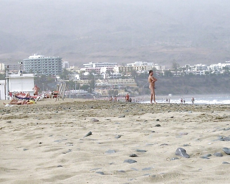 Spiaggia nudista 2
 #686943