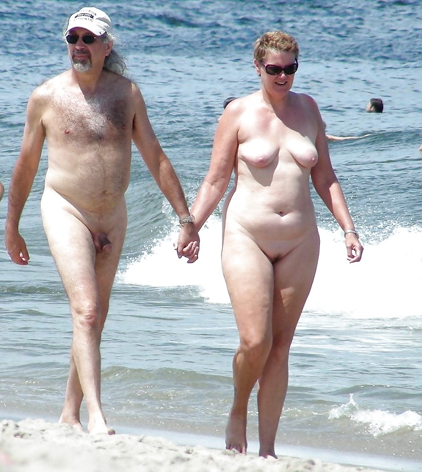 Spiaggia nudista 2
 #687132