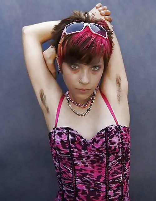 脇の下の毛 1
 #987814