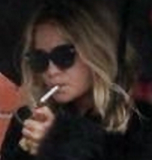 The Olsen Twins Want you to Know they Smoke. #5594106
