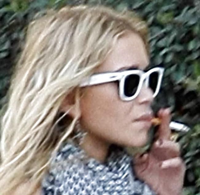 The Olsen Twins Want you to Know they Smoke. #5594147