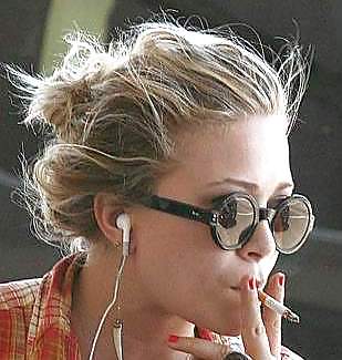 The Olsen Twins Want you to Know they Smoke. #5594407