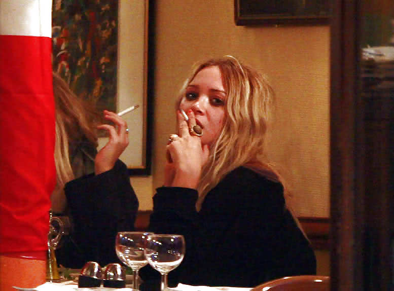 The Olsen Twins Want you to Know they Smoke. #5594481