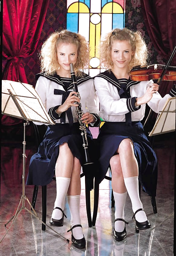 Lecciones de música para gemelos
 #3714358