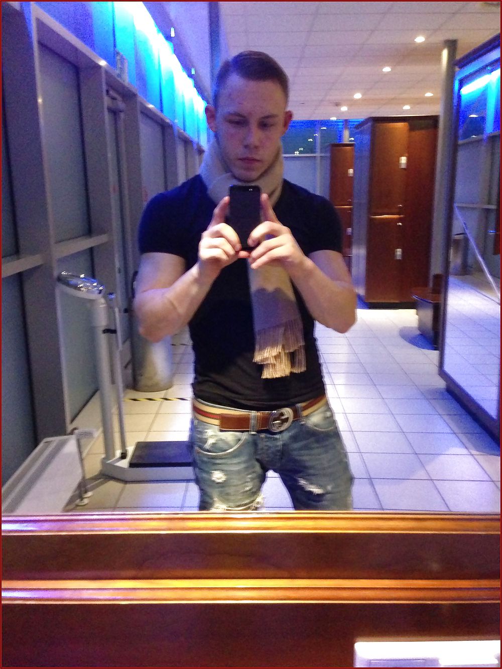 新しい
 #16447175