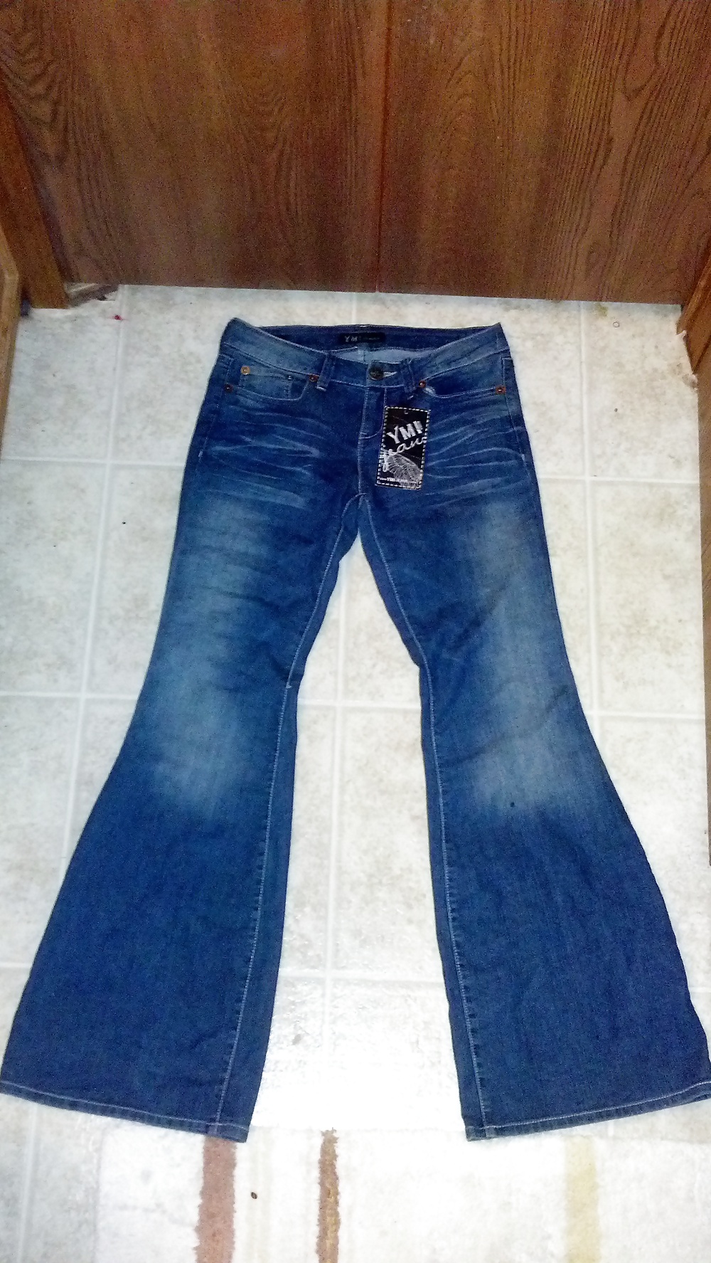 Crossdressing tight flared jeans #12936825