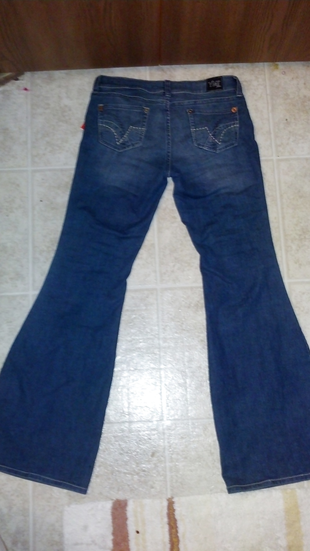 Crossdressing tight flared jeans #12936837