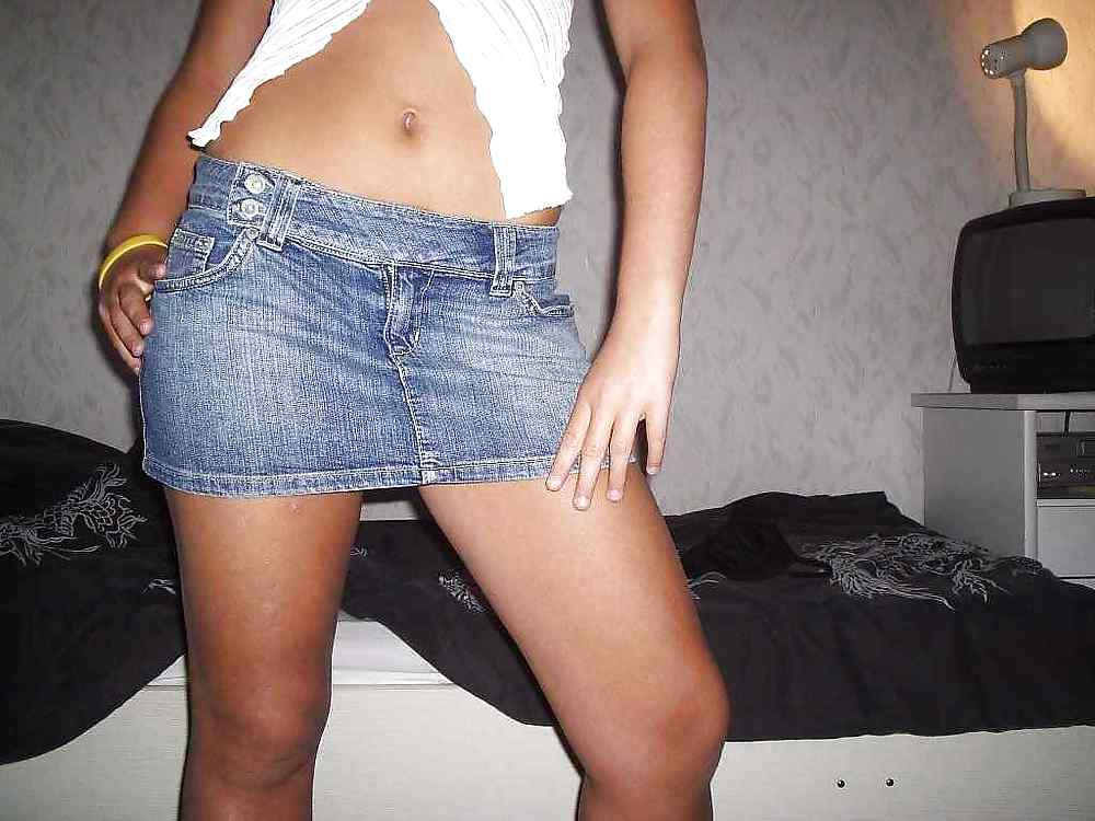 Amateur Teen Douce Montre Le Corps Par Darkko #21893895