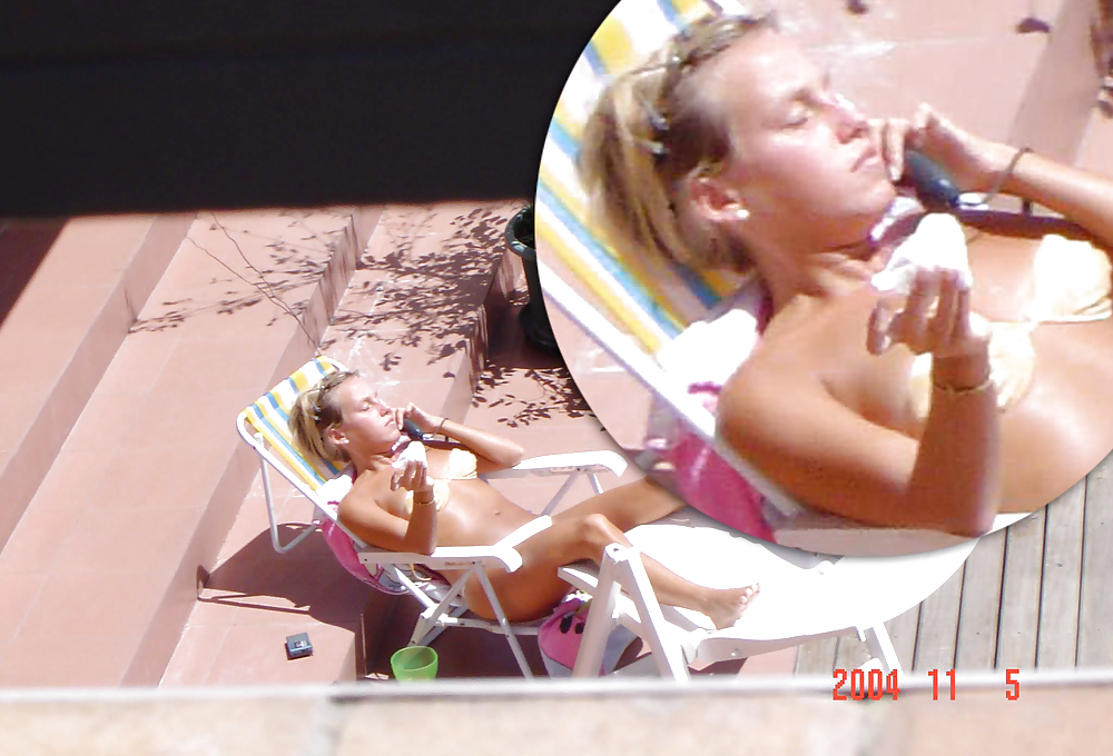 La putita de mi vecina tomando sol (La putita de mi vecina tomando sol)
 #16905979