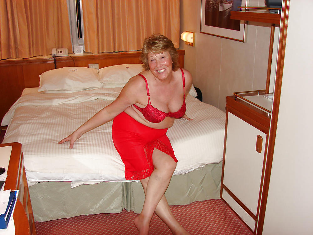 Barbie doll free zone #3585219