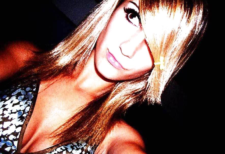 Sexy facebook sluts ! #8350427