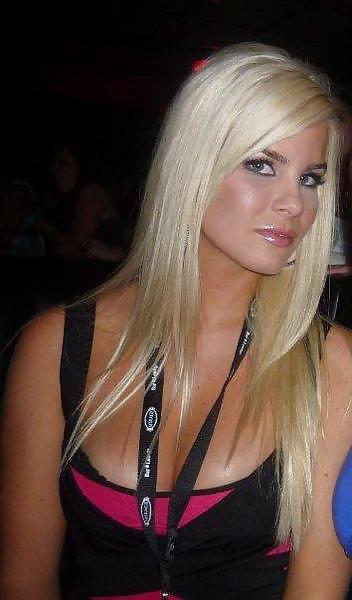 Sexy facebook sluts ! #8350538