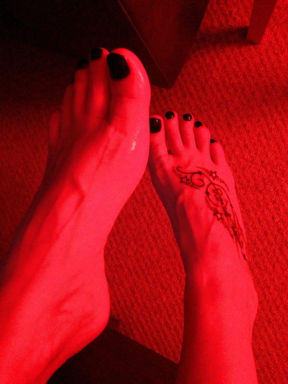 New foot pics for fans of my gf,s feet #16776253