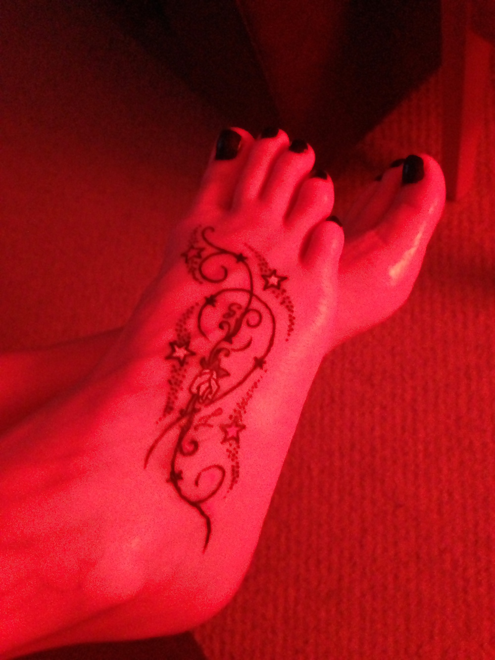 New foot pics for fans of my gf,s feet #16776272