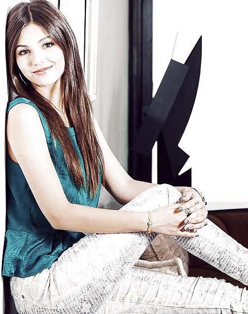 Victoria Justice pics1 #18100142