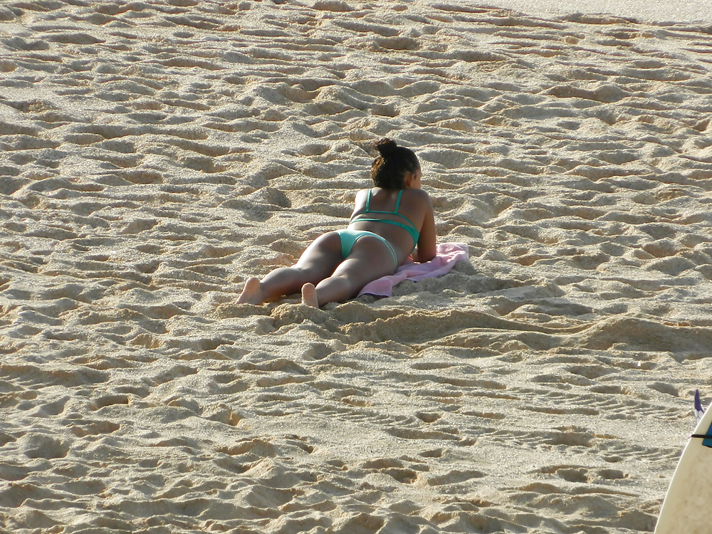 Beach Voyeur 003 #22103456