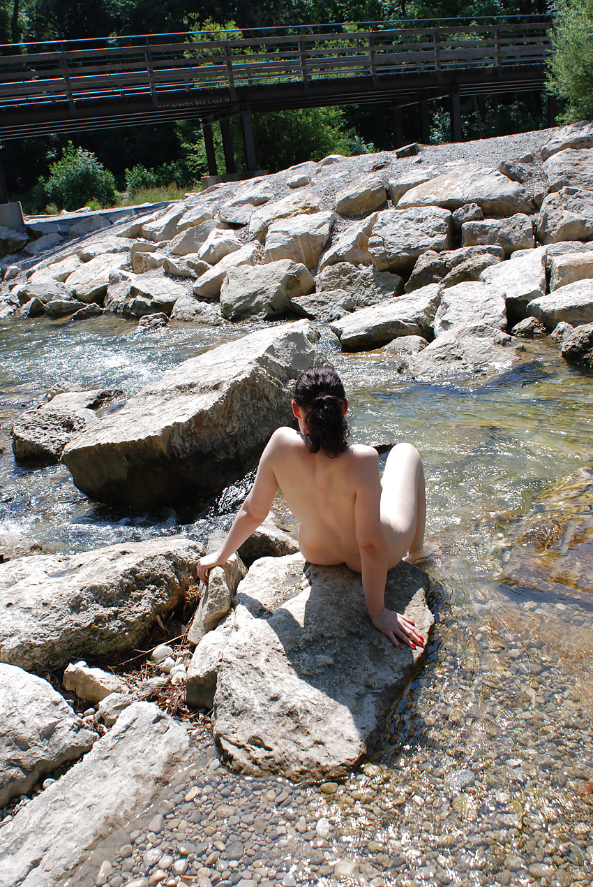 Nackt am Fluss , nude at the river #575647