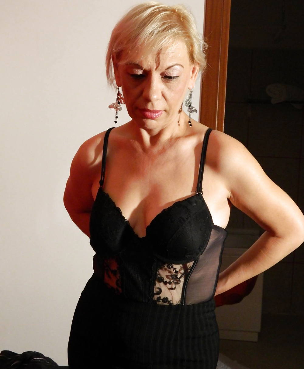 Grannie 8 (by tm)
 #18256241
