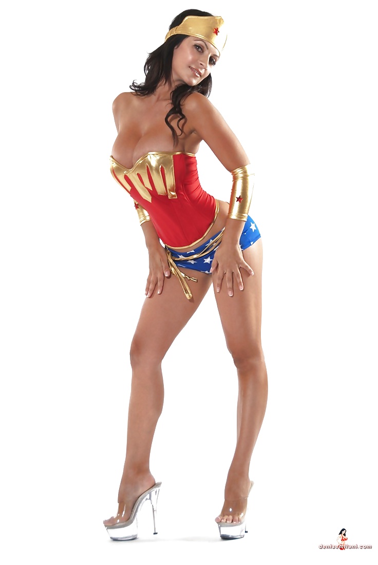 Wonder Woman Cosplay Sexy #20311732