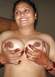 Real  indian  aunty nude  booby   body #5703084