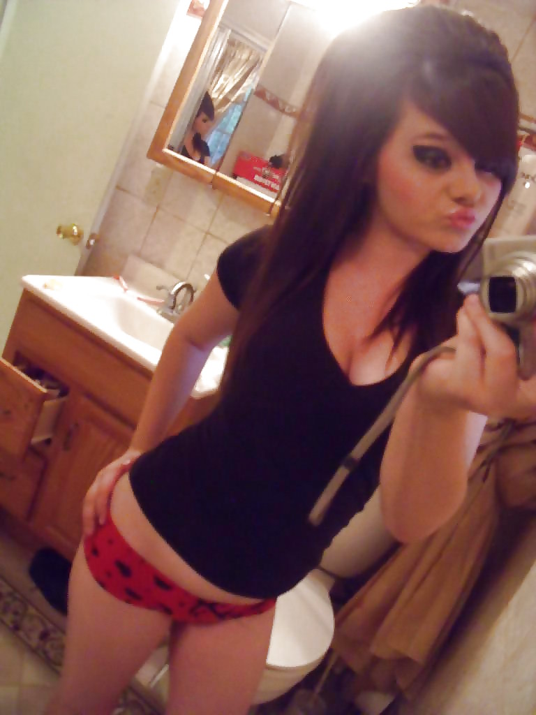 Extra of me. #9752052